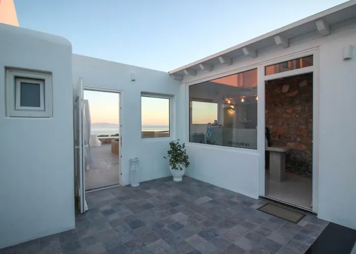 Sea & Stone Mykonos Lejlighedshotel 4*