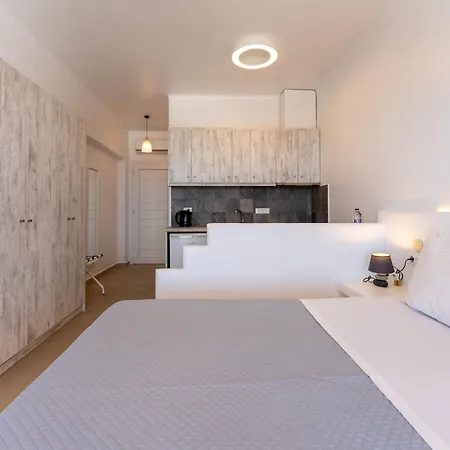 Sea & Stone Mykonos بلاتيس يالوس
